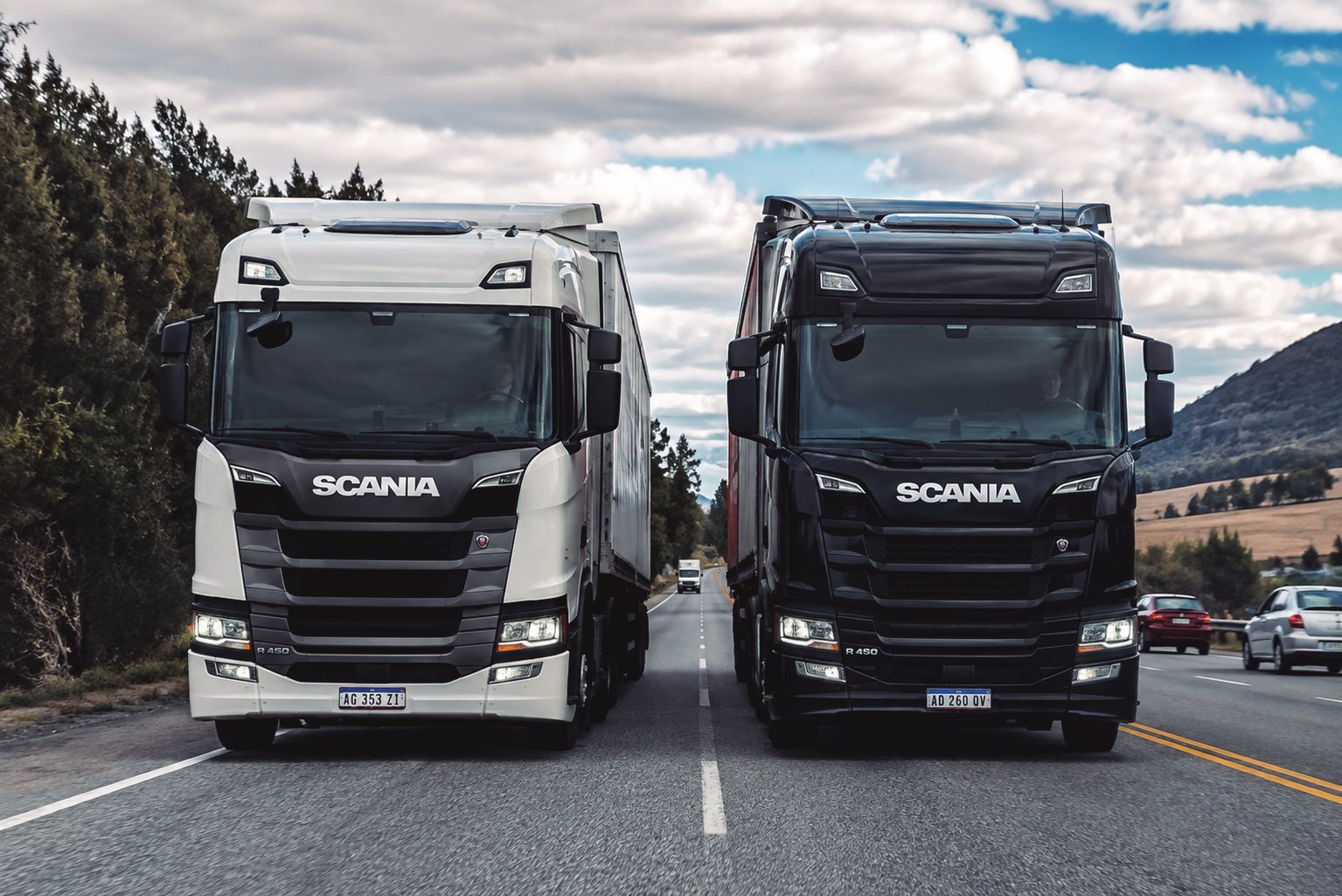 Camiones en ruta: Odoo ERP para empresas de transporte y logística